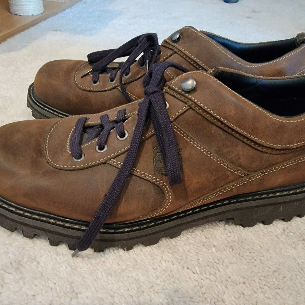 Timberland Men's Shoe Size 12W.  Excellent condition! - Picture 2 of 8